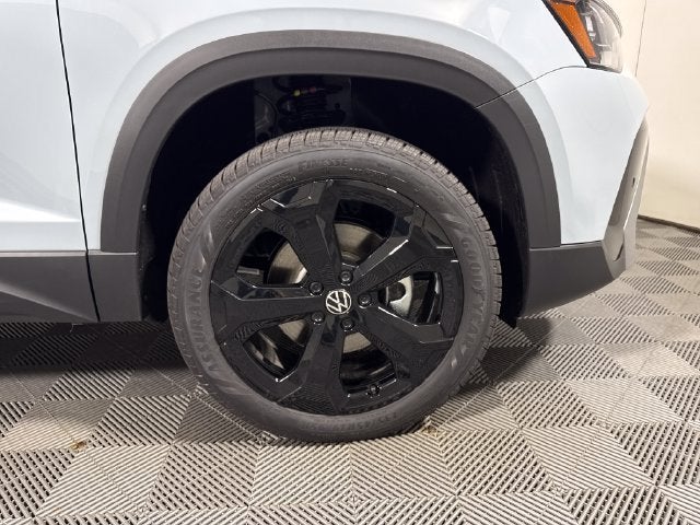 2027 Volkswagen Taos SEL