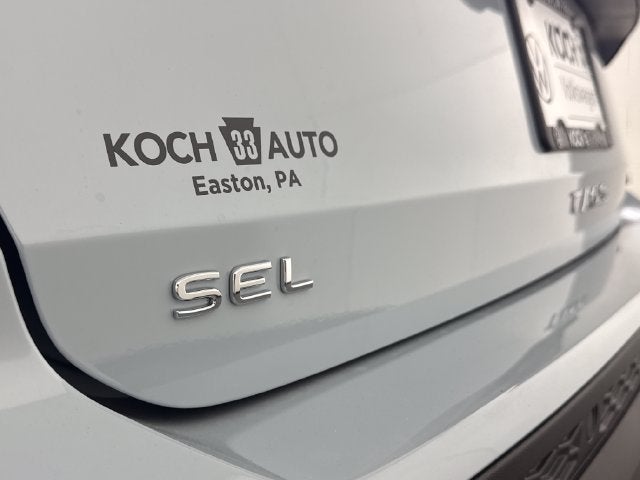 2027 Volkswagen Taos SEL