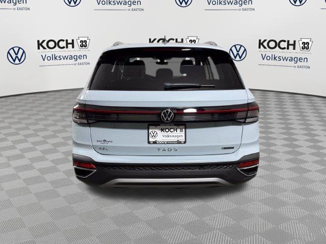 2027 Volkswagen Taos SEL