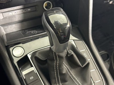 2024 Volkswagen Taos SEL