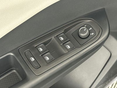 2025 Volkswagen Taos S