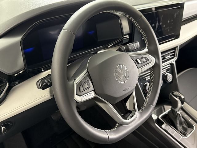 2025 Volkswagen Taos S