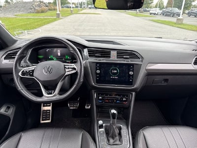 2024 Volkswagen Tiguan SE R-Line Black