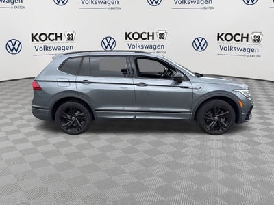 2024 Volkswagen Tiguan SE R-Line Black