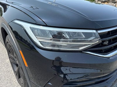 2023 Volkswagen Tiguan SE R-Line Black