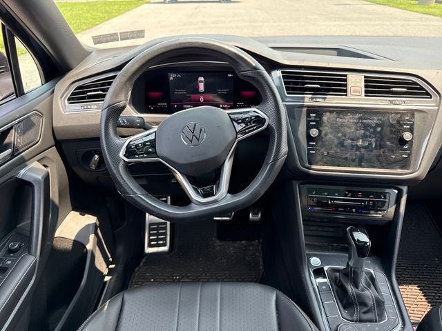 2023 Volkswagen Tiguan SE R-Line Black