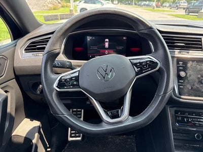 2023 Volkswagen Tiguan SE R-Line Black