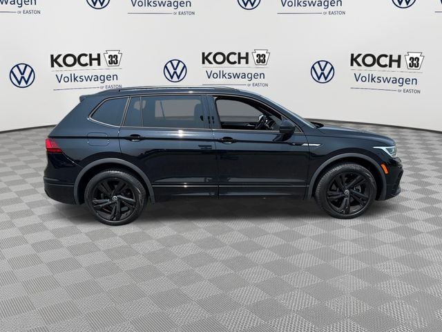 2023 Volkswagen Tiguan SE R-Line Black