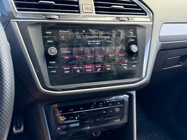 2022 Volkswagen Tiguan SE R-Line Black