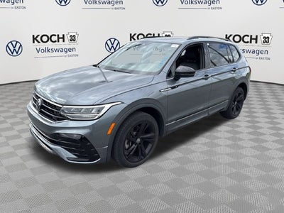 2023 Volkswagen Tiguan SE R-Line Black