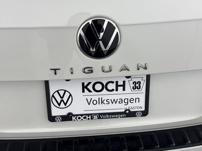 2024 Volkswagen Tiguan SE R-Line Black