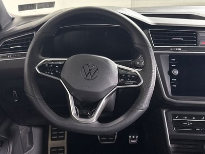 2024 Volkswagen Tiguan SE R-Line Black