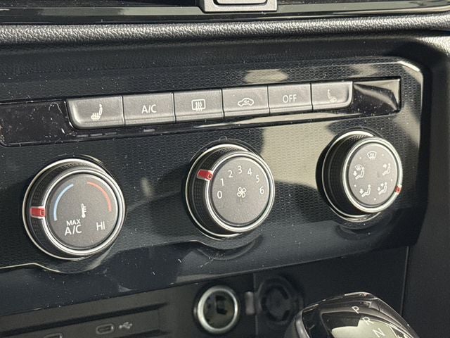 2025 Volkswagen Taos S