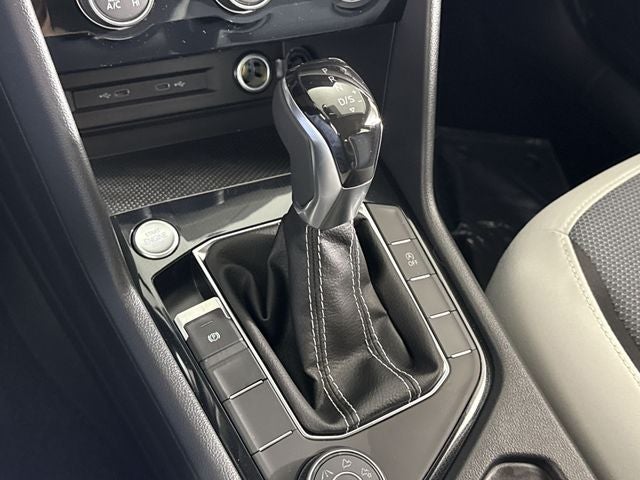 2025 Volkswagen Taos S