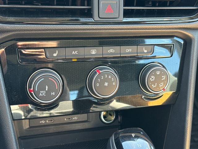 2025 Volkswagen Taos S