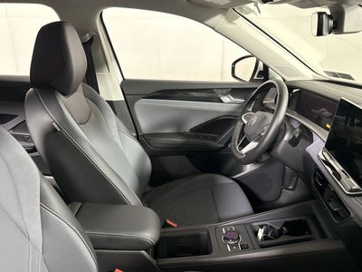 2025 Volkswagen Tiguan SE