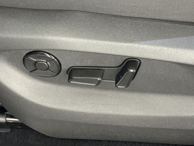 2025 Volkswagen Tiguan SE