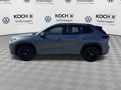 2025 Volkswagen Tiguan SE R-Line Black