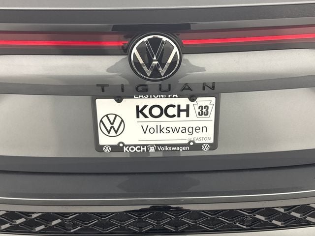 2026 Volkswagen Tiguan SE R-Line Black