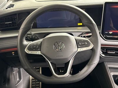 2026 Volkswagen Tiguan SE R-Line Black