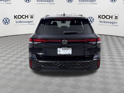 2026 Volkswagen Tiguan SE R-Line Black