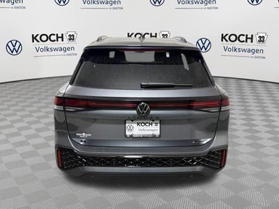 2026 Volkswagen Tiguan SE R-Line Black