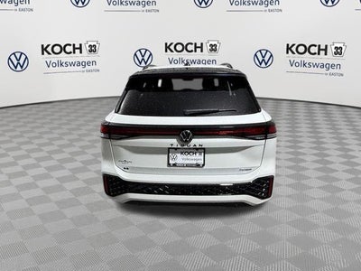 2026 Volkswagen Tiguan SE R-Line Black