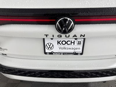 2026 Volkswagen Tiguan SE R-Line Black