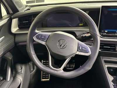 2026 Volkswagen Tiguan SE R-Line Black