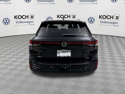2026 Volkswagen Tiguan SE R-Line Black
