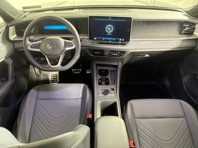 2026 Volkswagen Tiguan SE R-Line Black