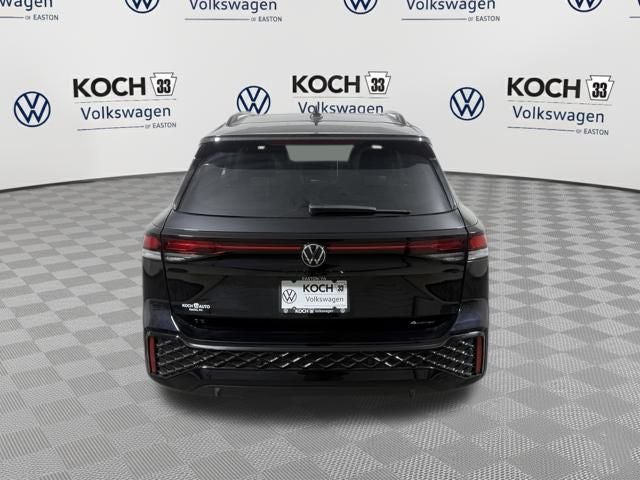2026 Volkswagen Tiguan SE R-Line Black