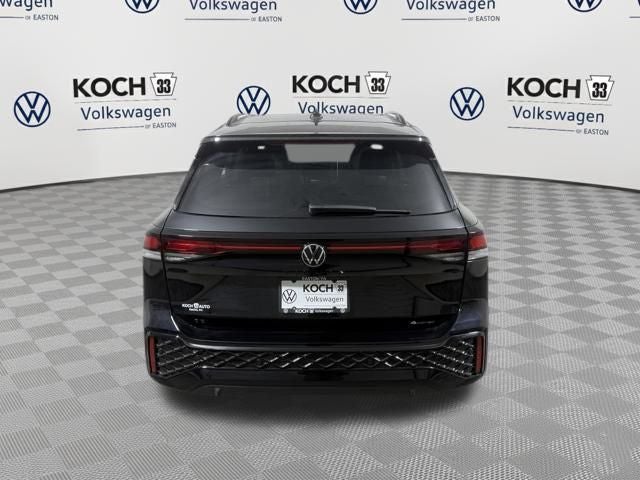 2026 Volkswagen Tiguan SE R-Line Black