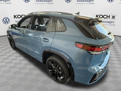 2026 Volkswagen Tiguan SE R-Line Black