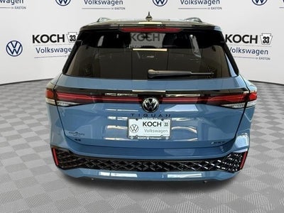 2026 Volkswagen Tiguan SE R-Line Black