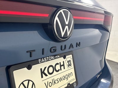 2026 Volkswagen Tiguan SE R-Line Black