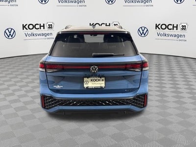 2026 Volkswagen Tiguan SE R-Line Black