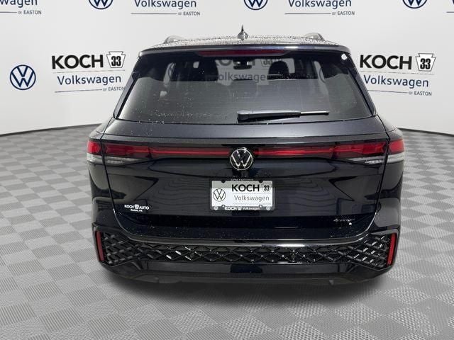 2026 Volkswagen Tiguan SE R-Line Black