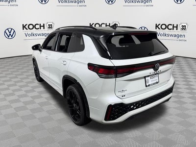 2026 Volkswagen Tiguan SE R-Line Black