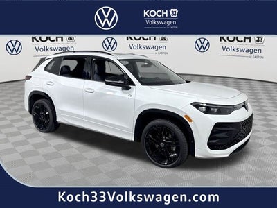 2026 Volkswagen Tiguan SE R-Line Black