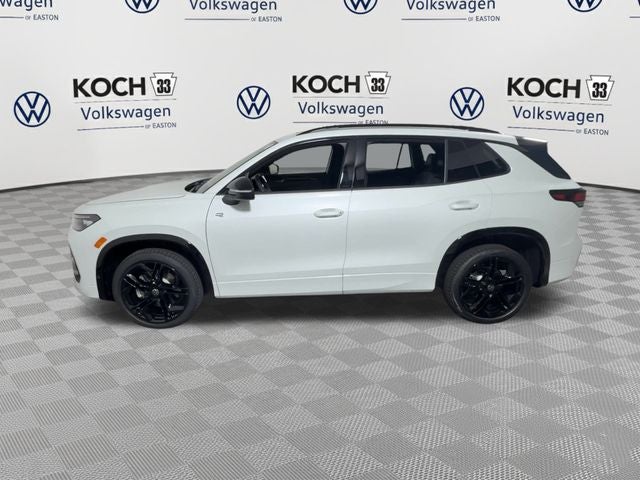 2025 Volkswagen Tiguan SE R-Line Black