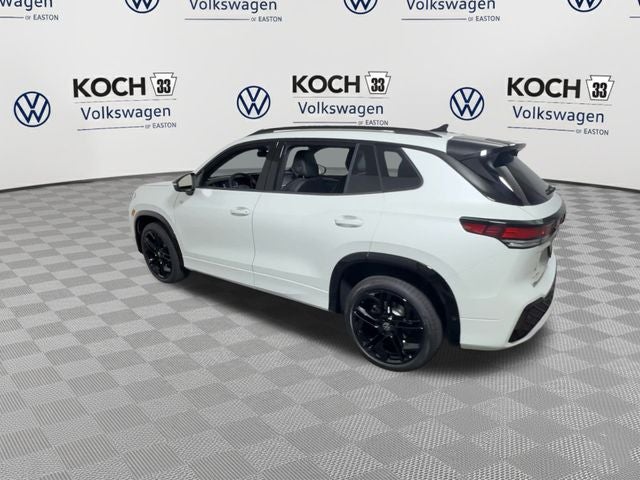 2025 Volkswagen Tiguan SE R-Line Black