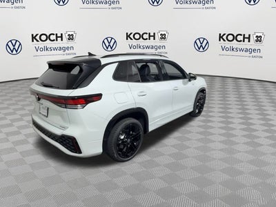 2025 Volkswagen Tiguan SE R-Line Black