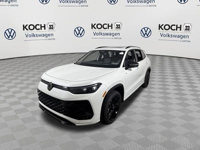 2026 Volkswagen Tiguan SE R-Line Black