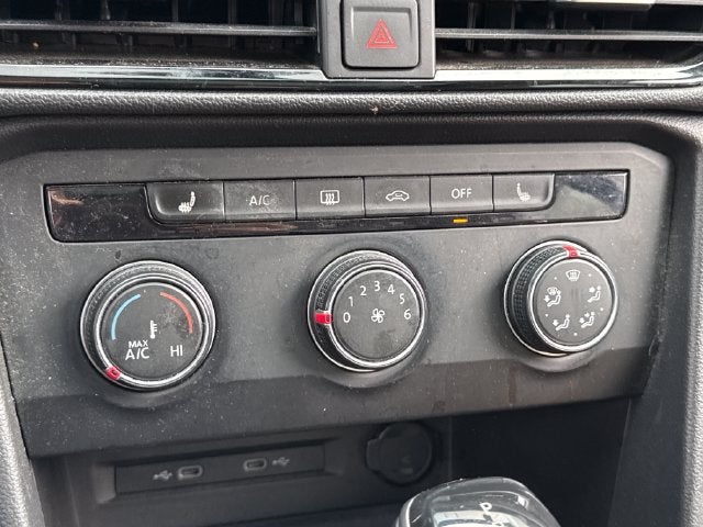 2022 Volkswagen Taos Base