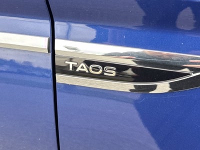 2022 Volkswagen Taos Base