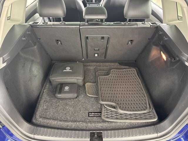 2022 Volkswagen Taos Base