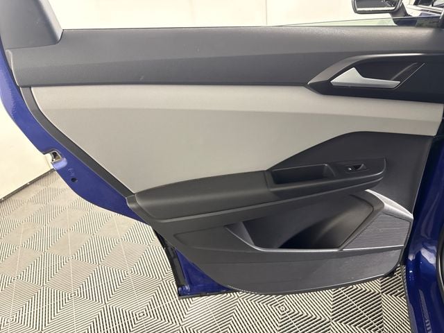 2022 Volkswagen Taos Base