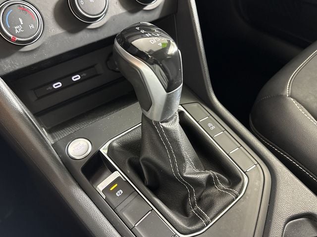 2022 Volkswagen Taos Base