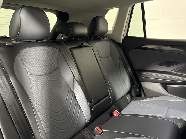 2025 Volkswagen Tiguan SE